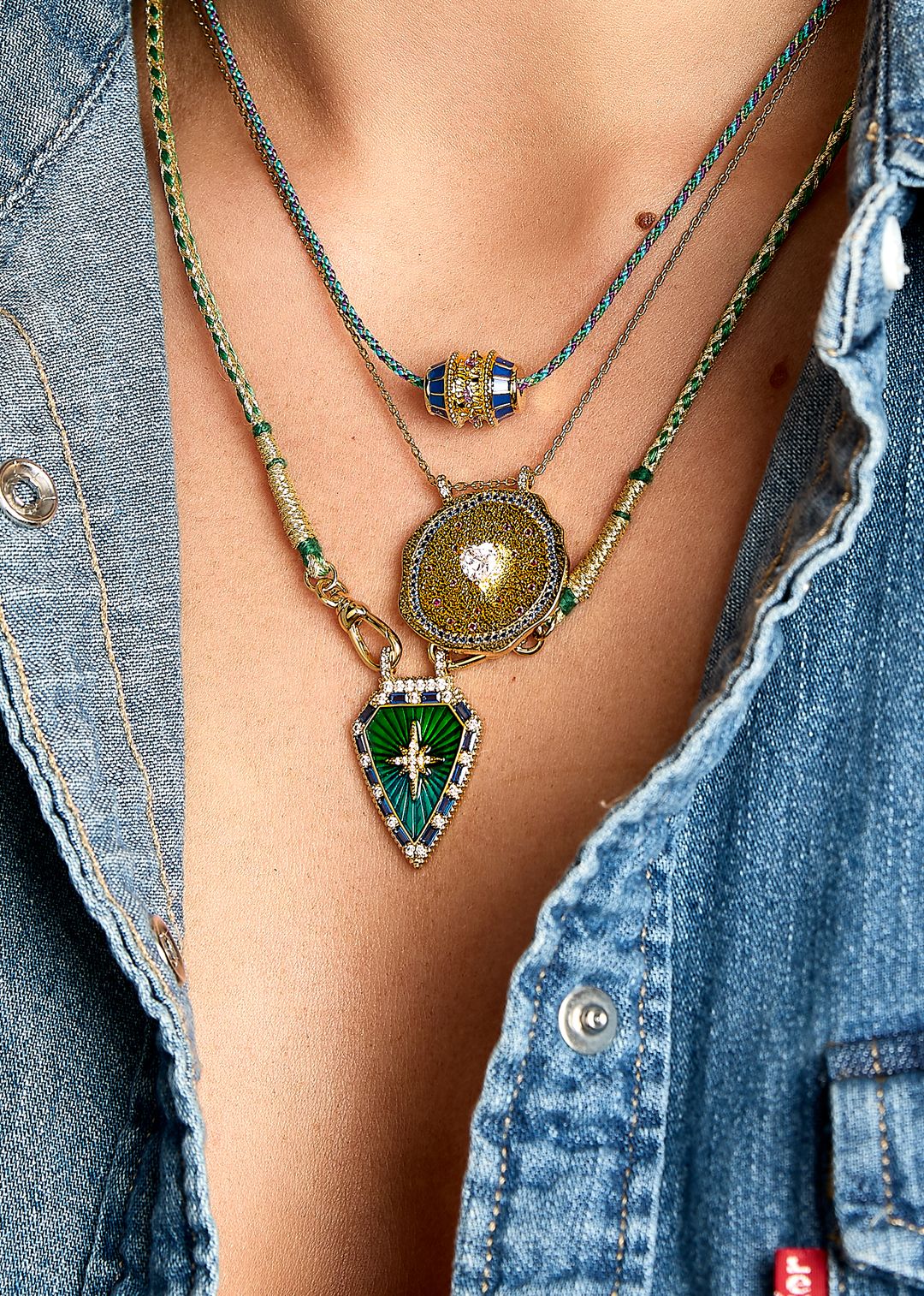 COLLIER - WHITE HEART MEDAILLE - Image 2