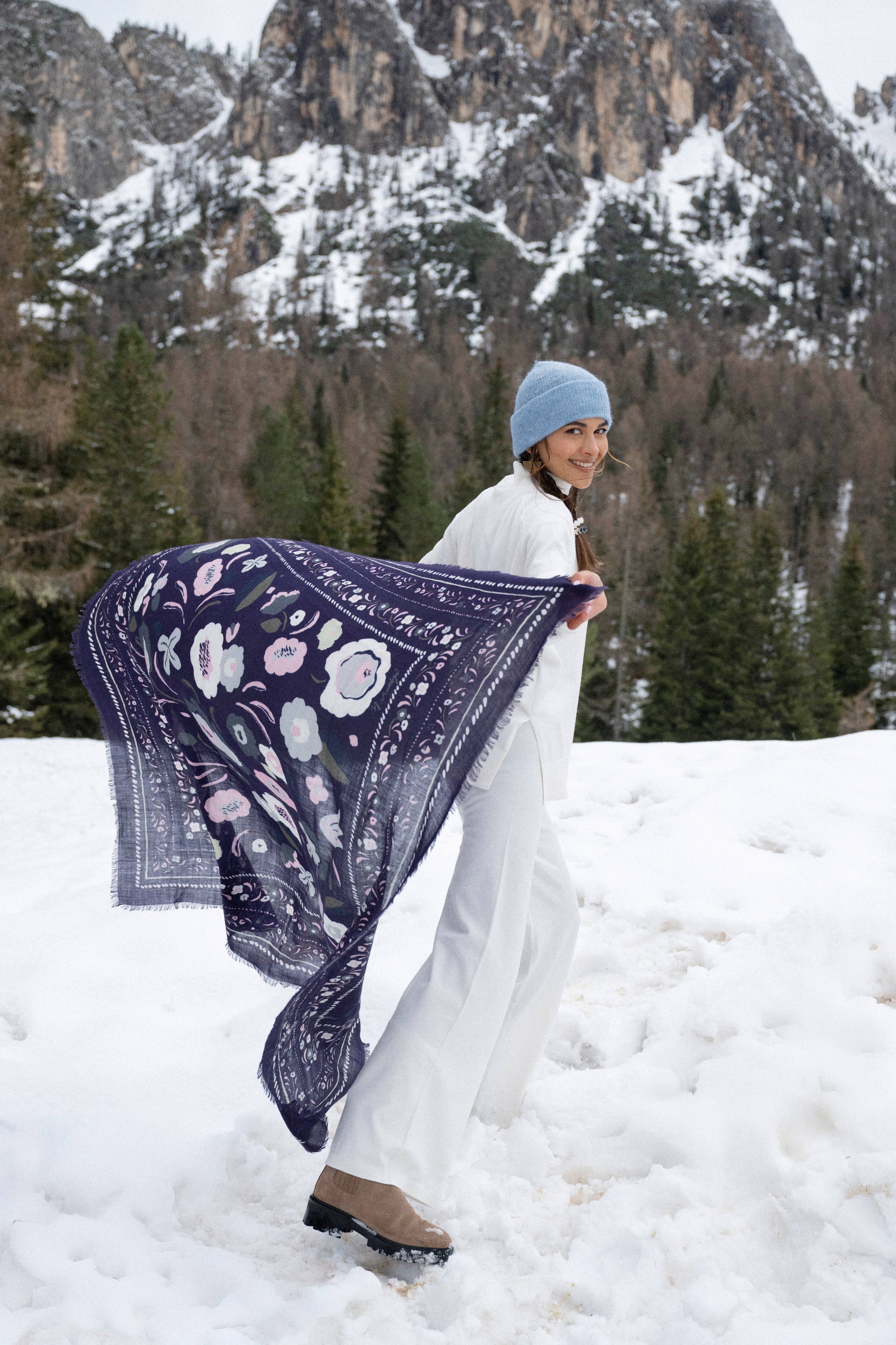 FOULARD LAINE ET SOIE BALKANS BLEU ORAGE - Image 2