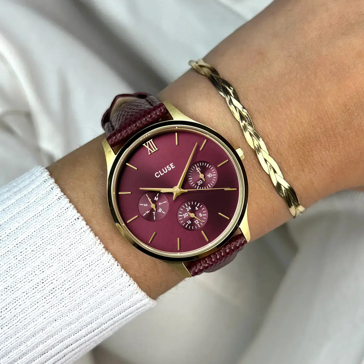 Minuit Multifunction Watch Leather, Dark Cherry Lizard, Gold Colour - Image 4