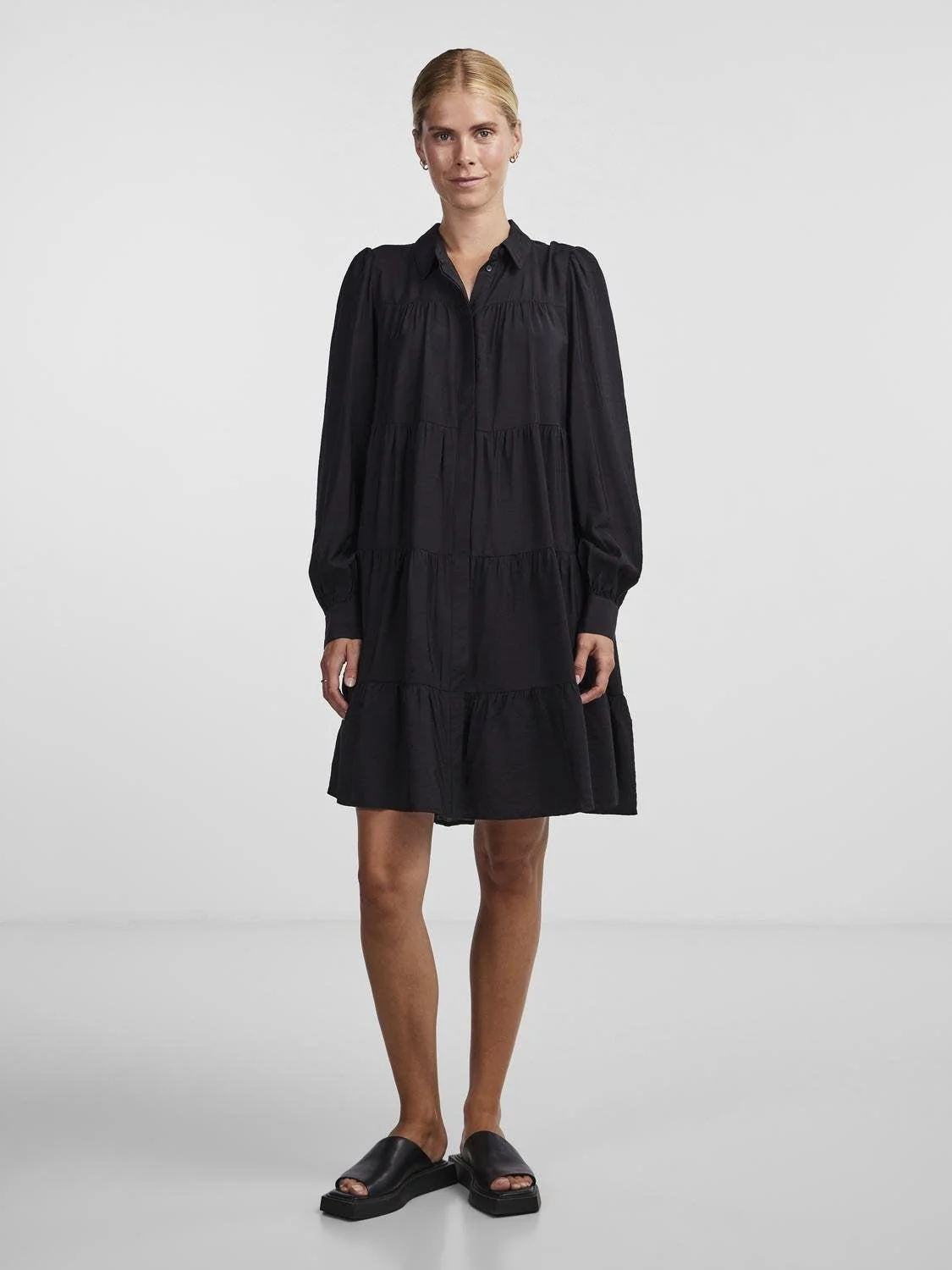 Robe Pala I Noir - Image 2