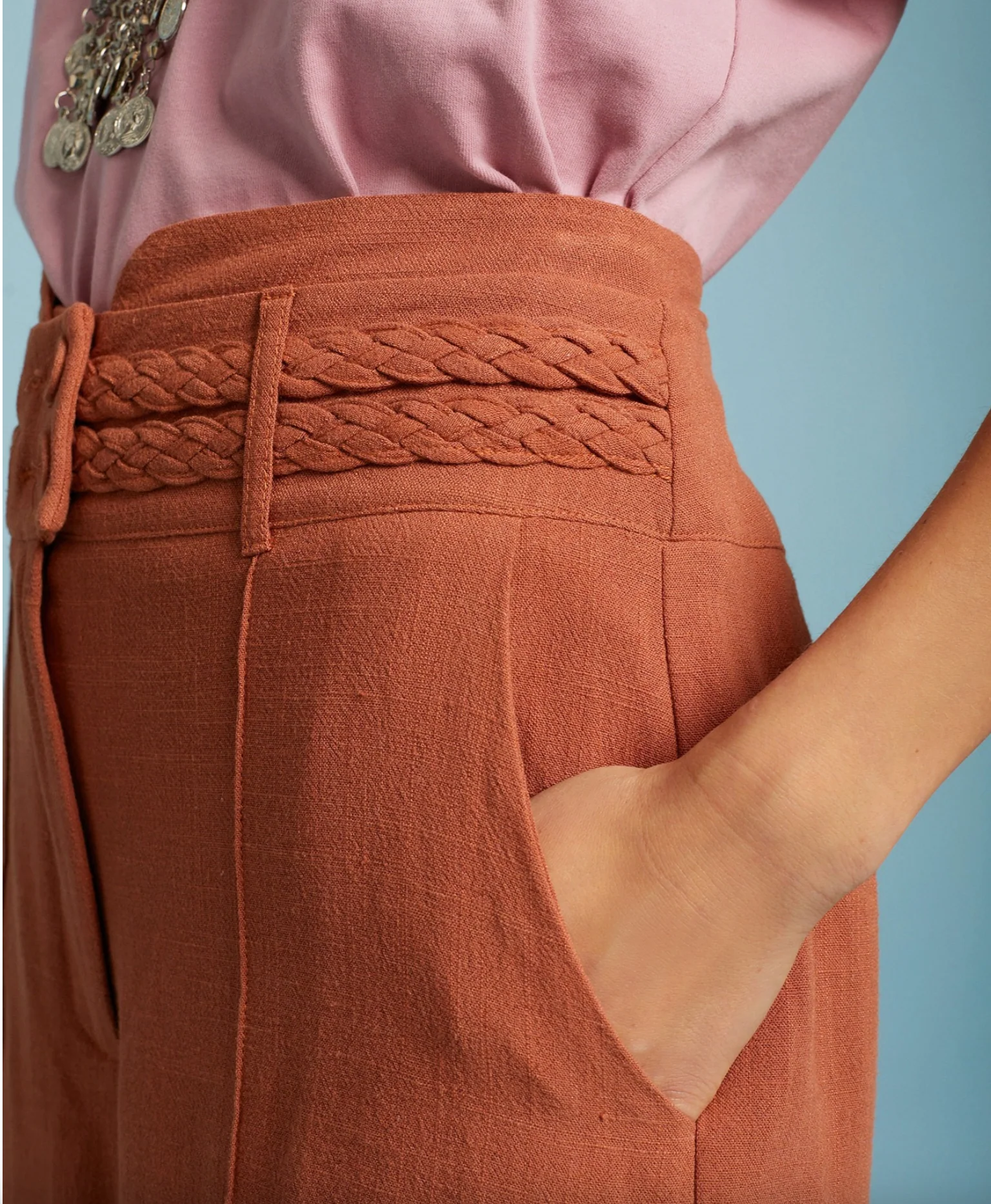 Short Valence I Terracotta