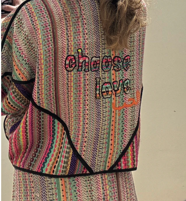 VESTE UMA